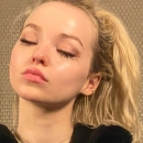 dovecameron_20200408_3.png